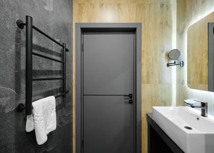 room 146 thumbnail 4
